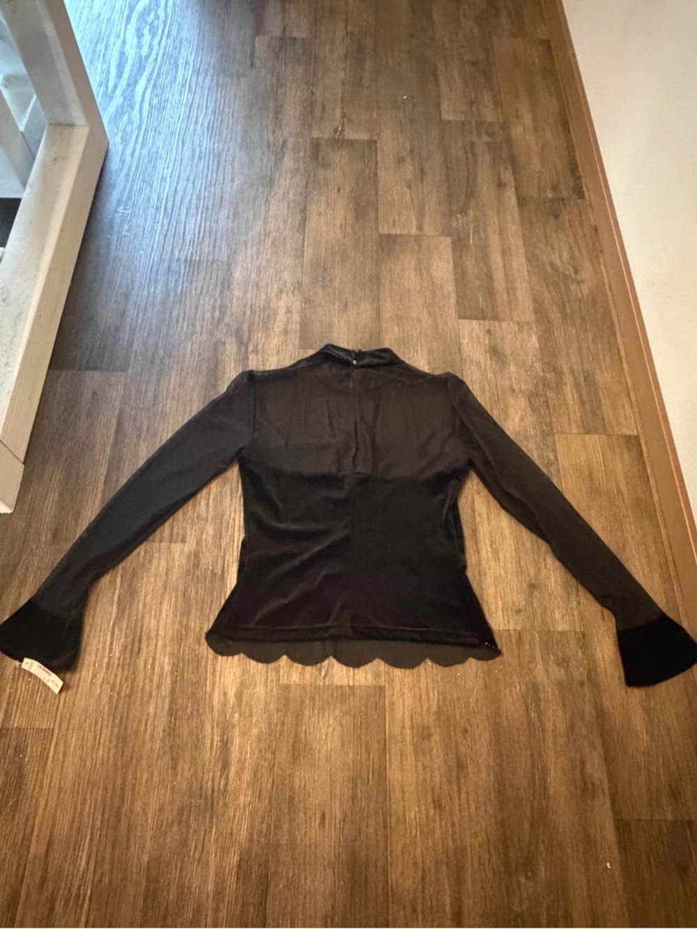 NWT Women’s Black Beaded Velvet Fairy  Sheer Top Flare Sleeves Whimsigoth Size 6 - Picture 10 of 12